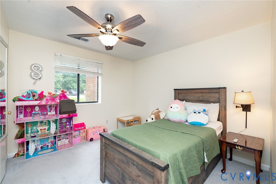 2119 Turtle Run DR Unit#4