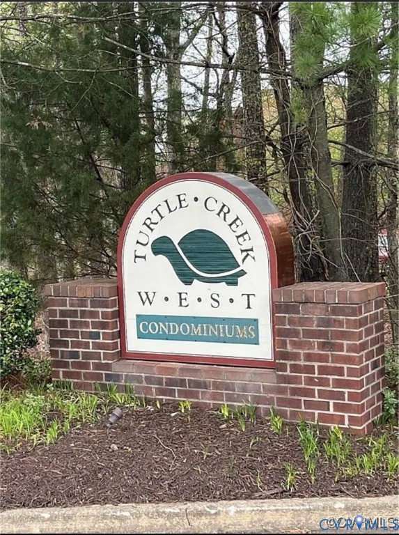 2119 Turtle Run DR Unit#4