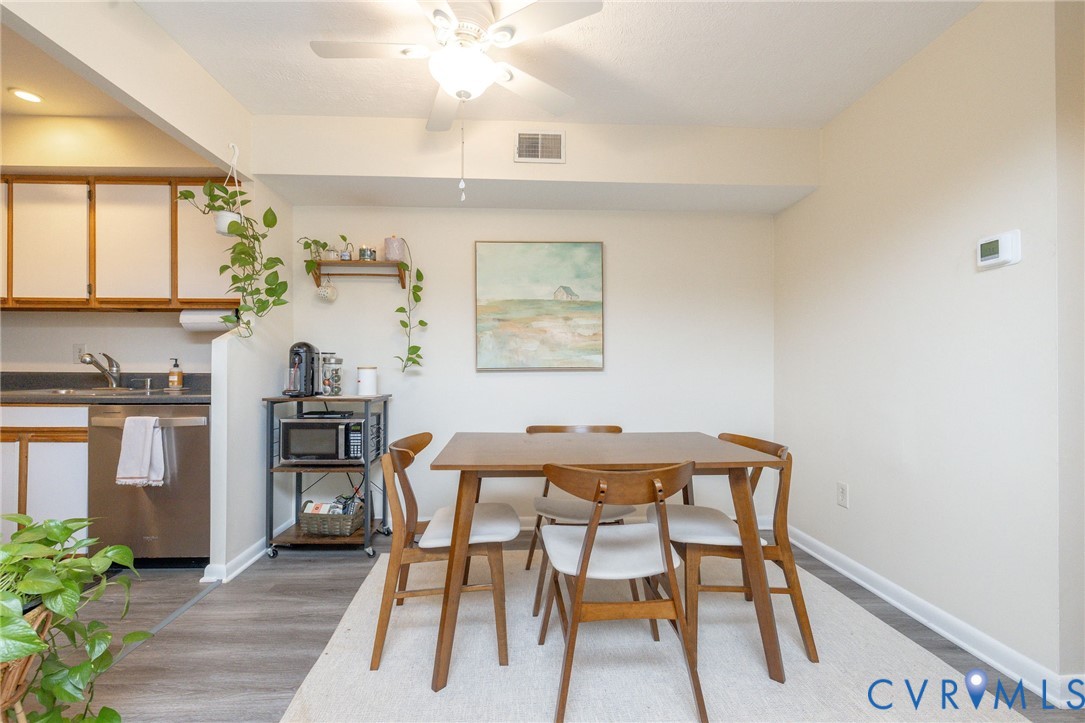 2119 Turtle Run DR Unit#4