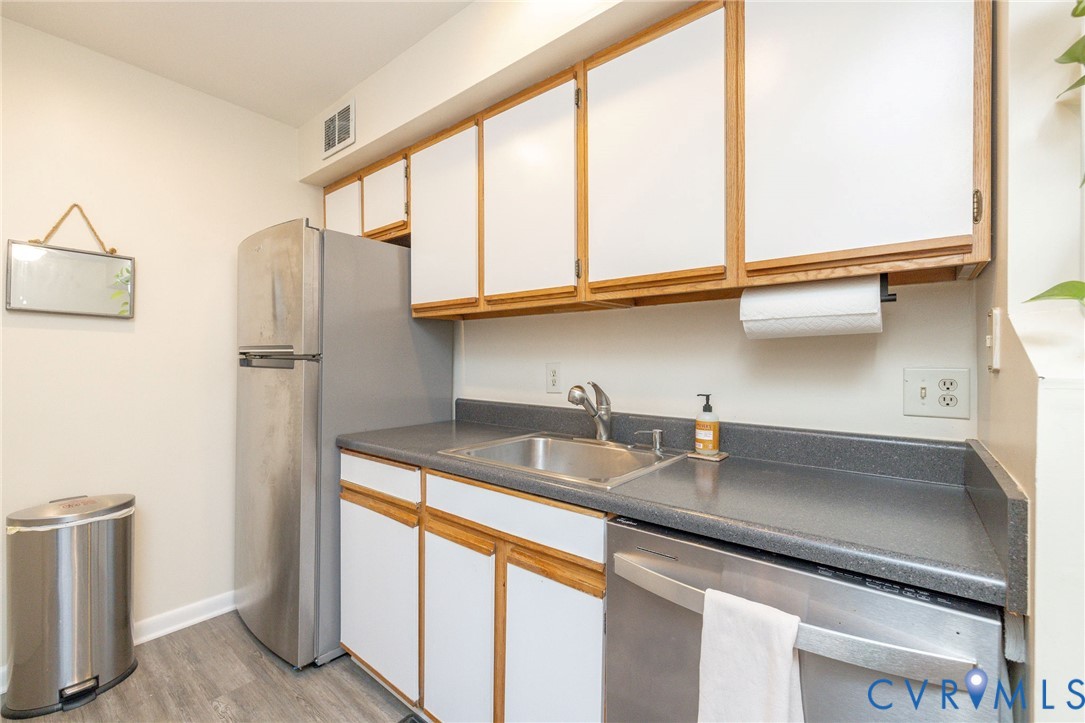 2119 Turtle Run DR Unit#4