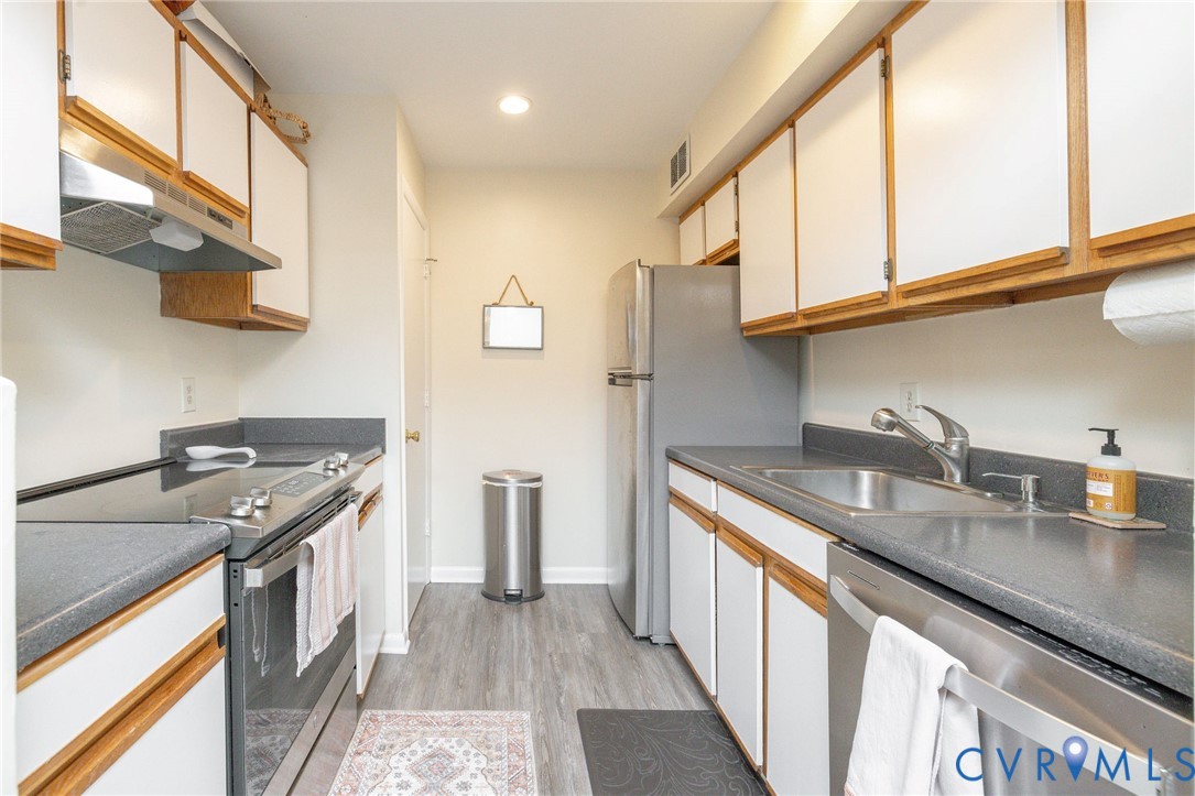 2119 Turtle Run DR Unit#4