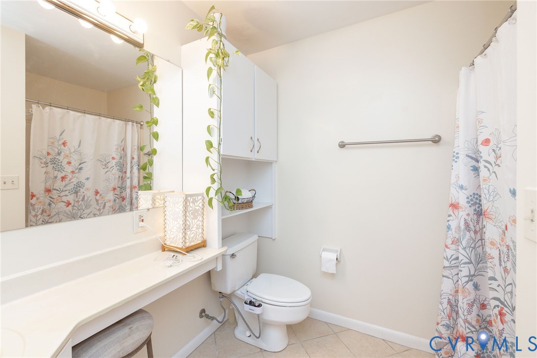 2119 Turtle Run DR Unit#4