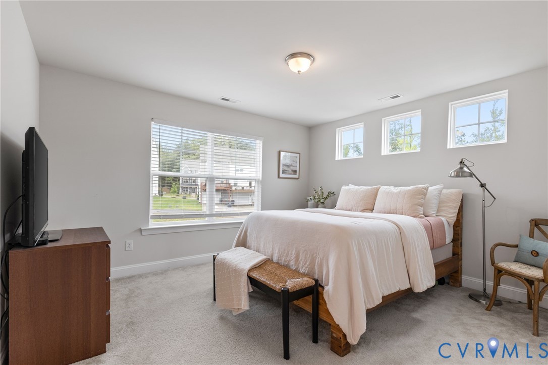 17231 Gossamer Dr