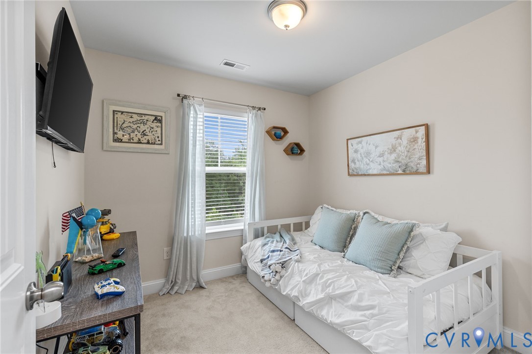 17231 Gossamer Dr