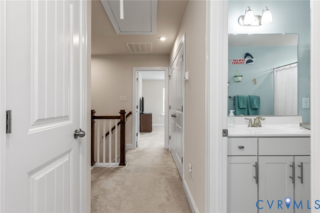 17231 Gossamer Dr