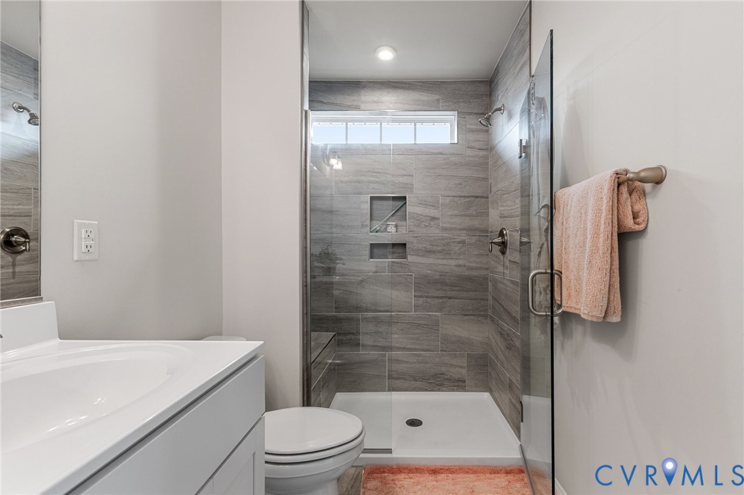 17231 Gossamer Dr