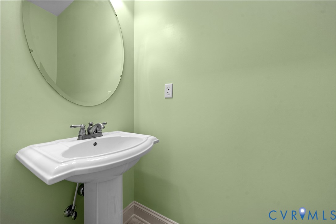 13413 Prince James Dr