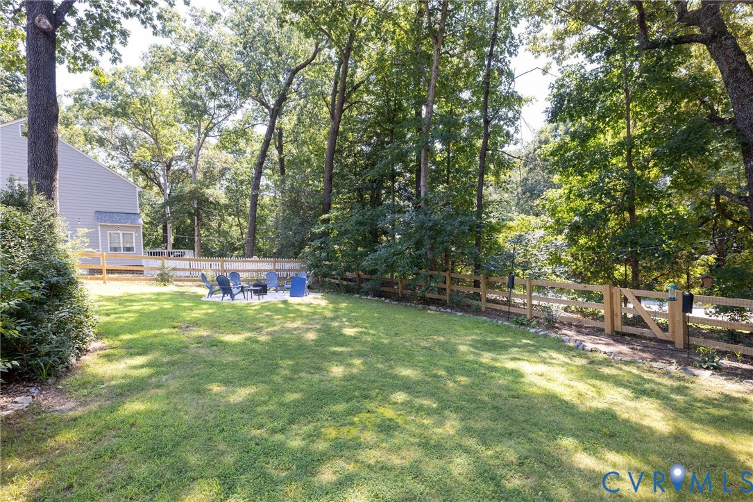 11207 Arbor Green Dr