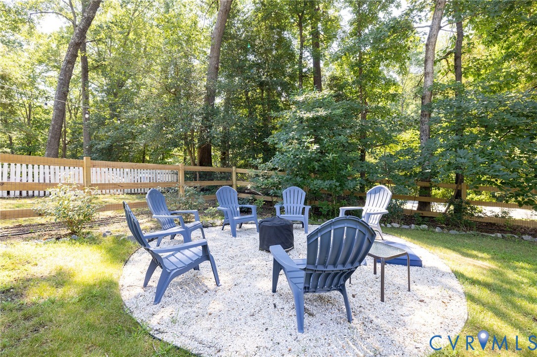 11207 Arbor Green Dr