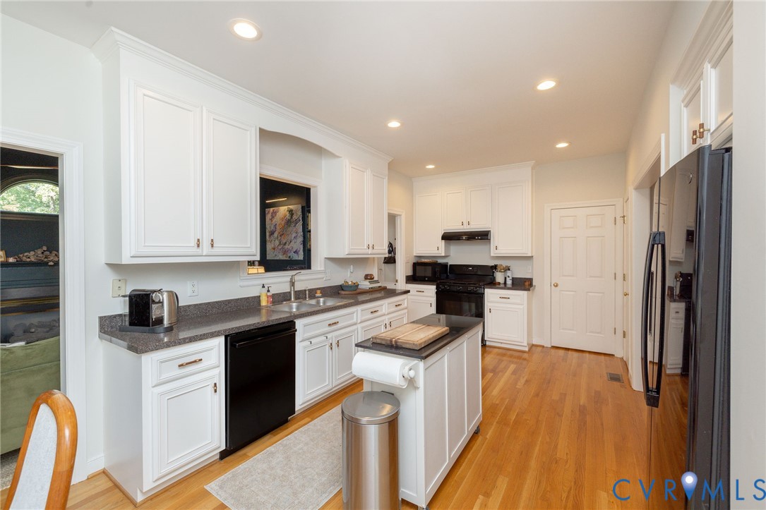 11207 Arbor Green Dr