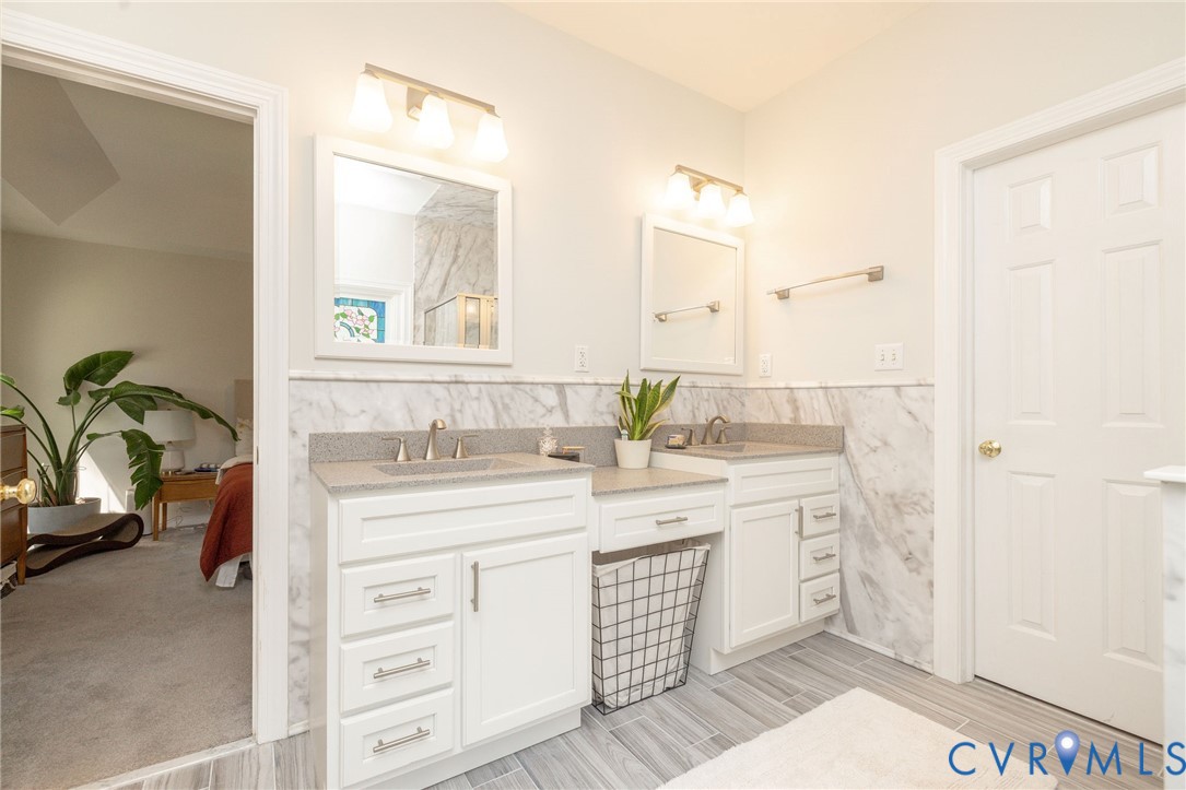 11207 Arbor Green Dr