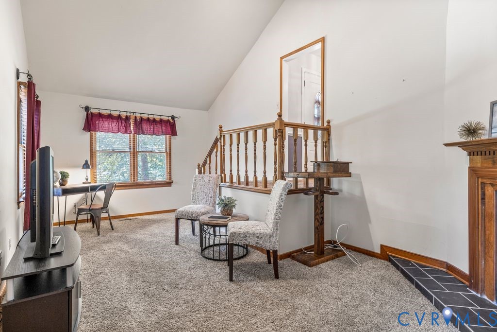 3210 Castlebury Dr