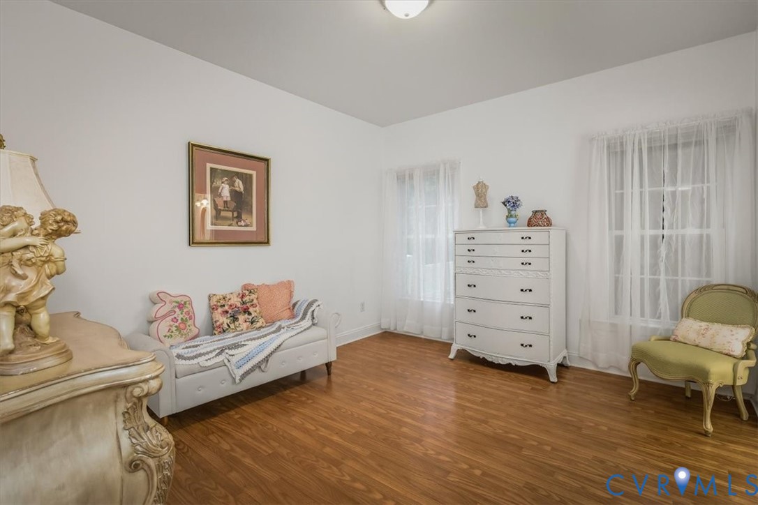 13006 Hensley Rd