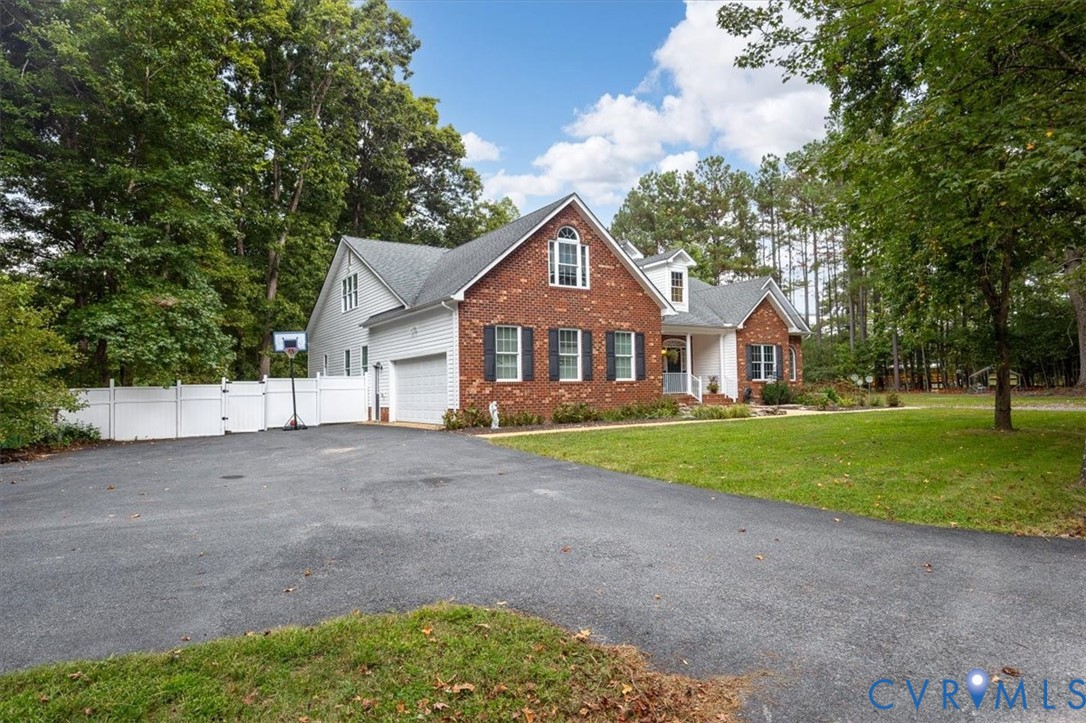13006 Hensley Rd