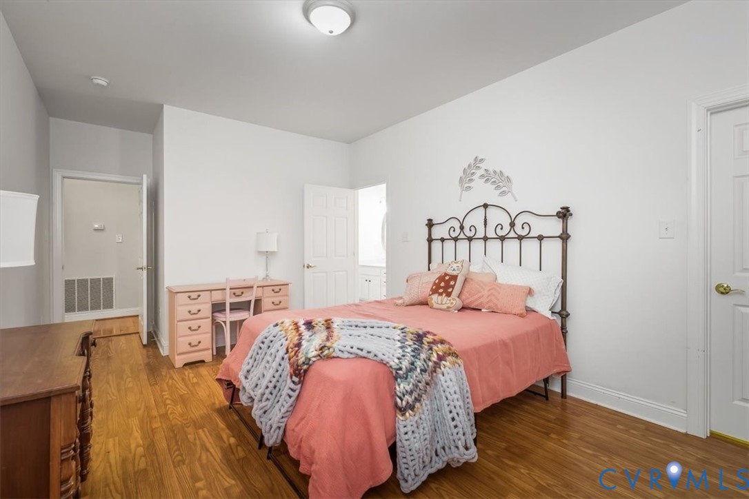 13006 Hensley Rd