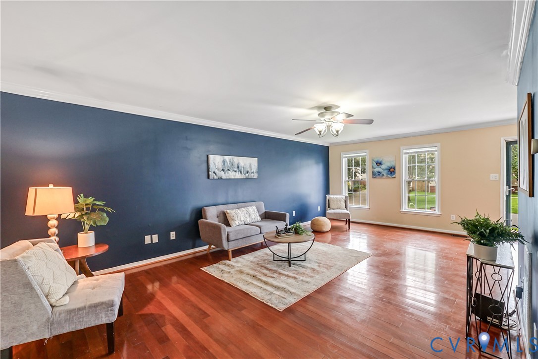 12136 Warfield Estates Dr