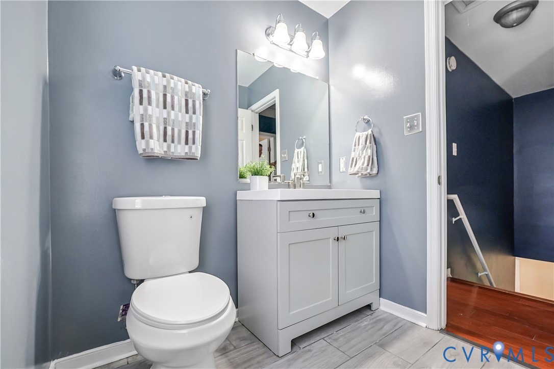 12136 Warfield Estates Dr