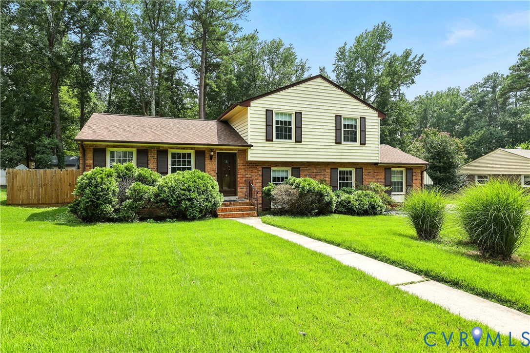 12305 Little Pond Ln