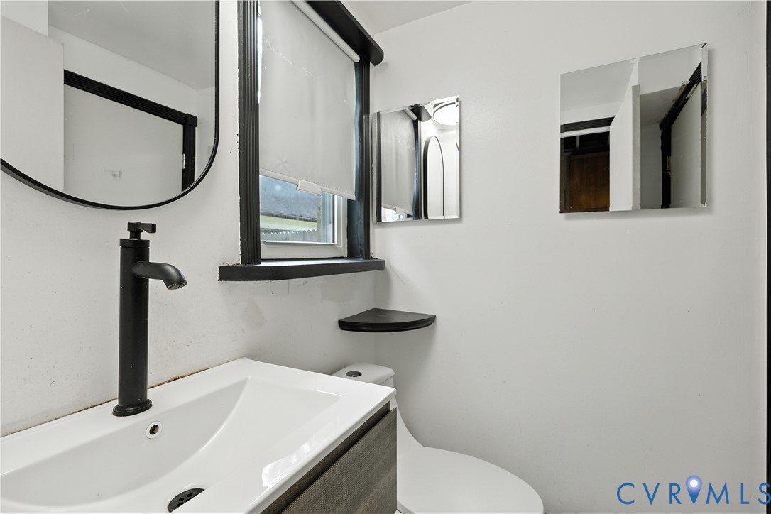 12305 Little Pond Ln