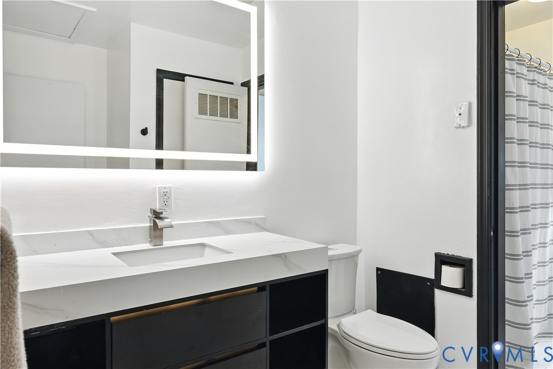 12305 Little Pond Ln