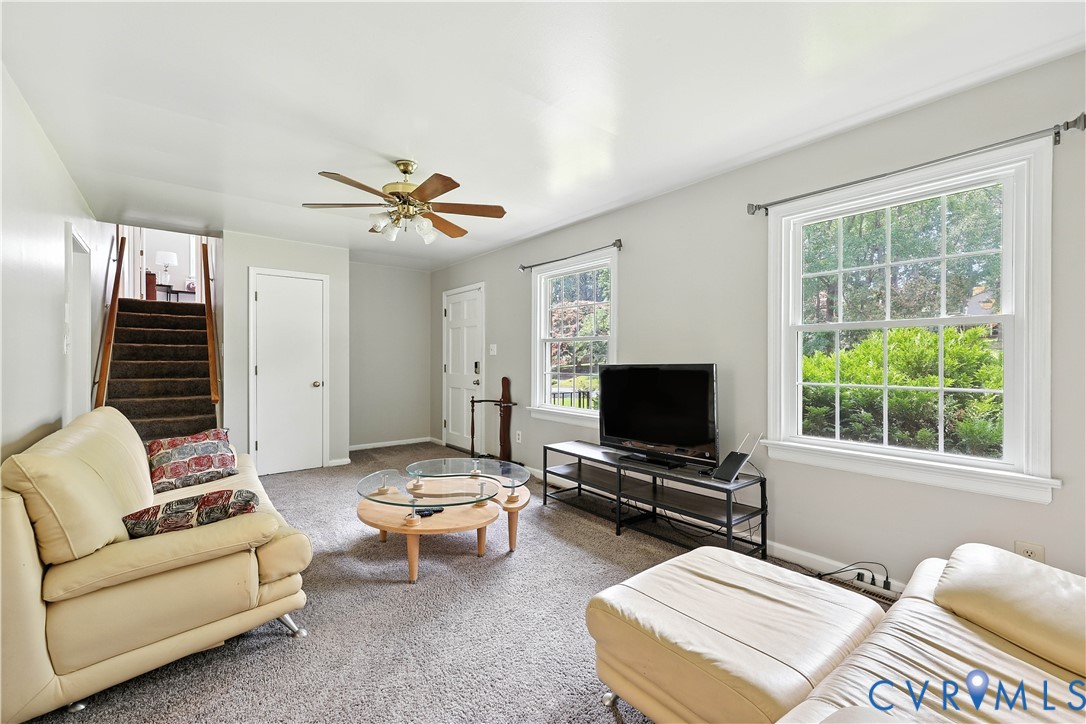 12305 Little Pond Ln