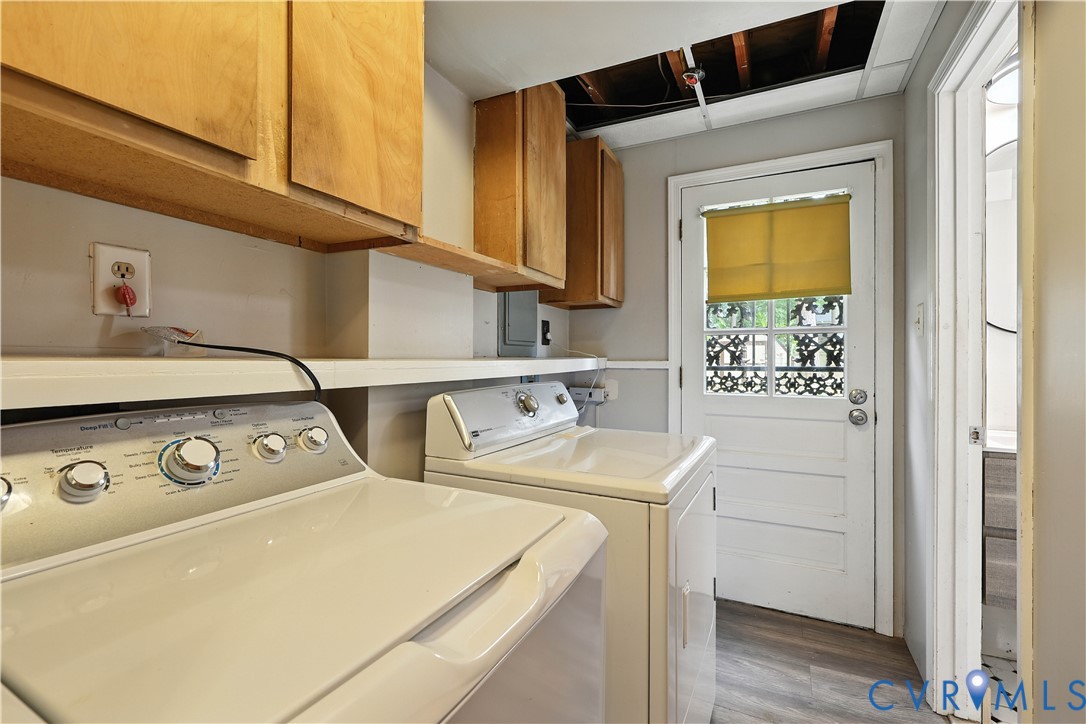 12305 Little Pond Ln