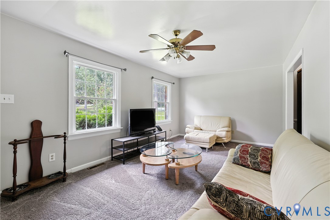 12305 Little Pond Ln