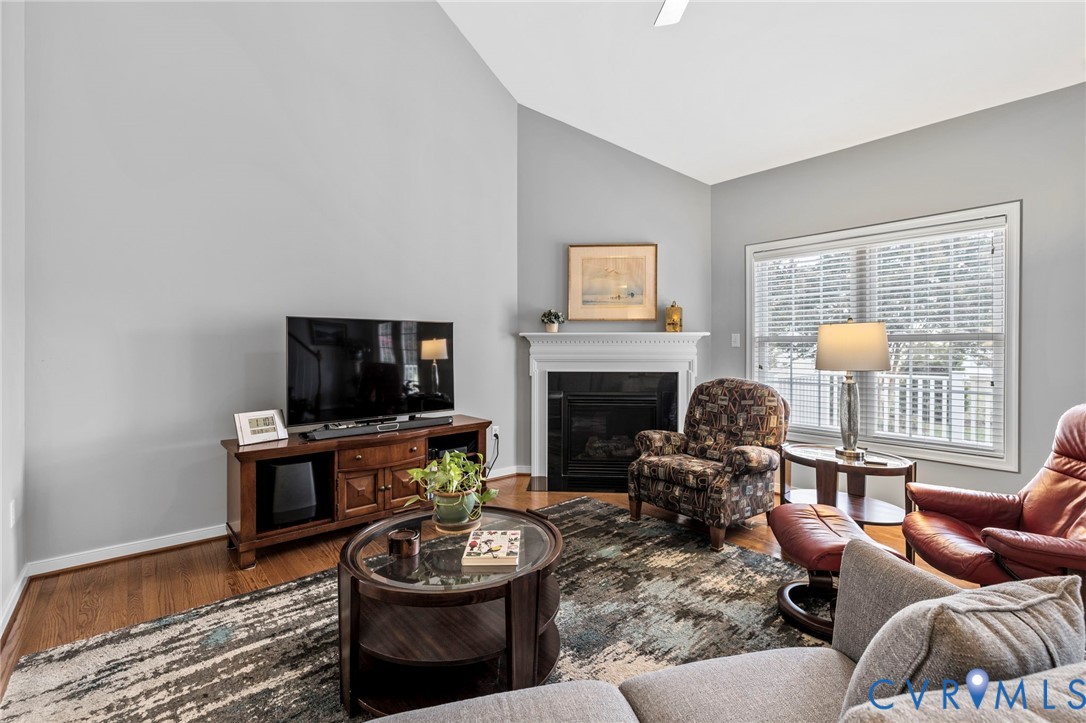 2505 Sailboat Pl