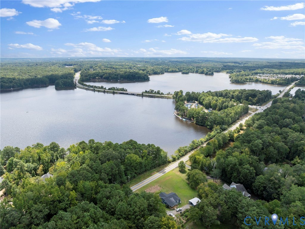 2505 Sailboat Pl