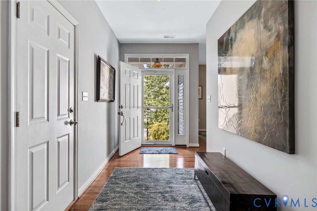2505 Sailboat Pl