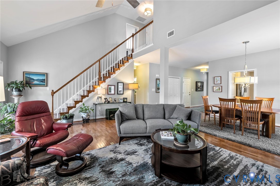 2505 Sailboat Pl