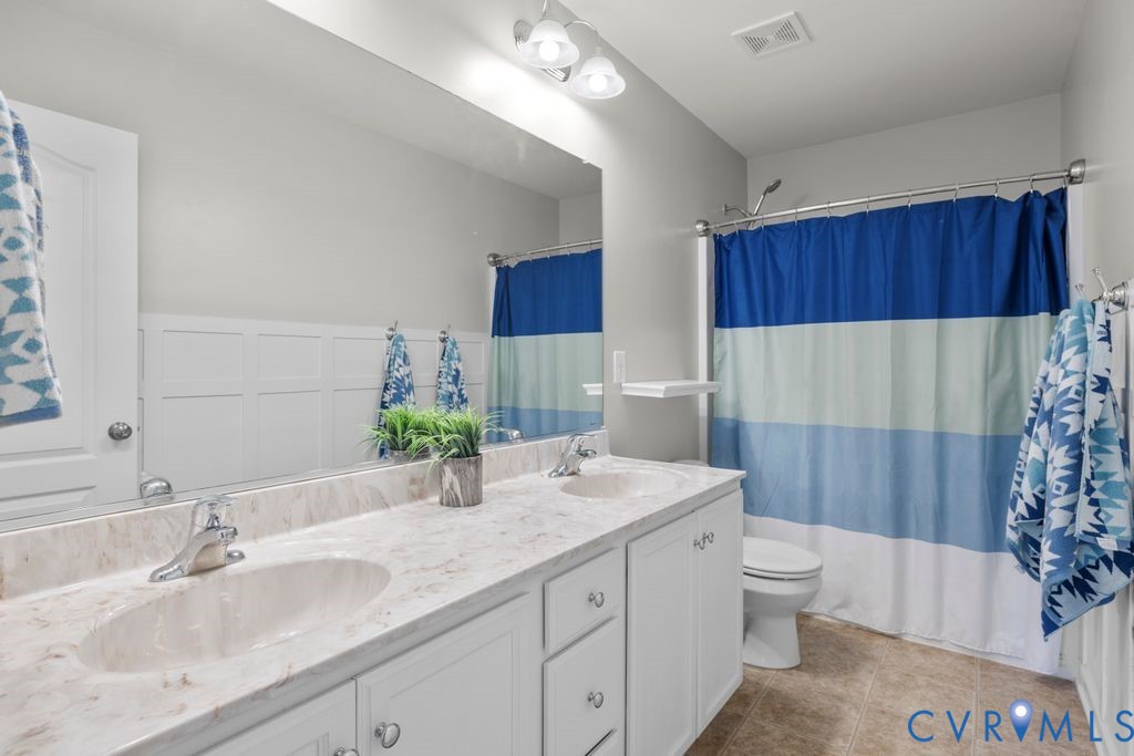 7349 Vicenzo Dr