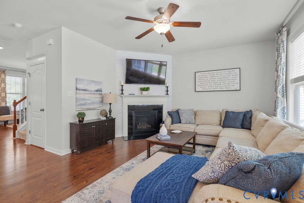 7349 Vicenzo Dr