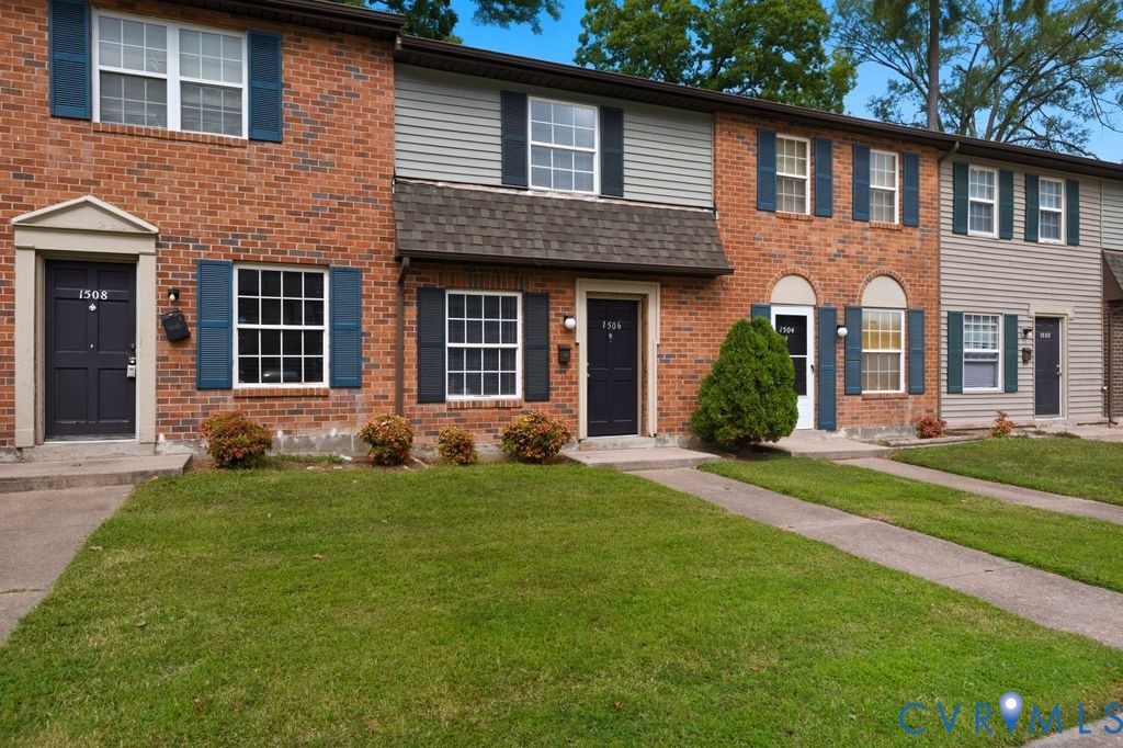 1506 Stowmarket Ct