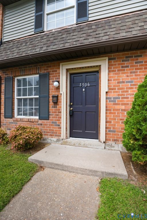 1506 Stowmarket Ct