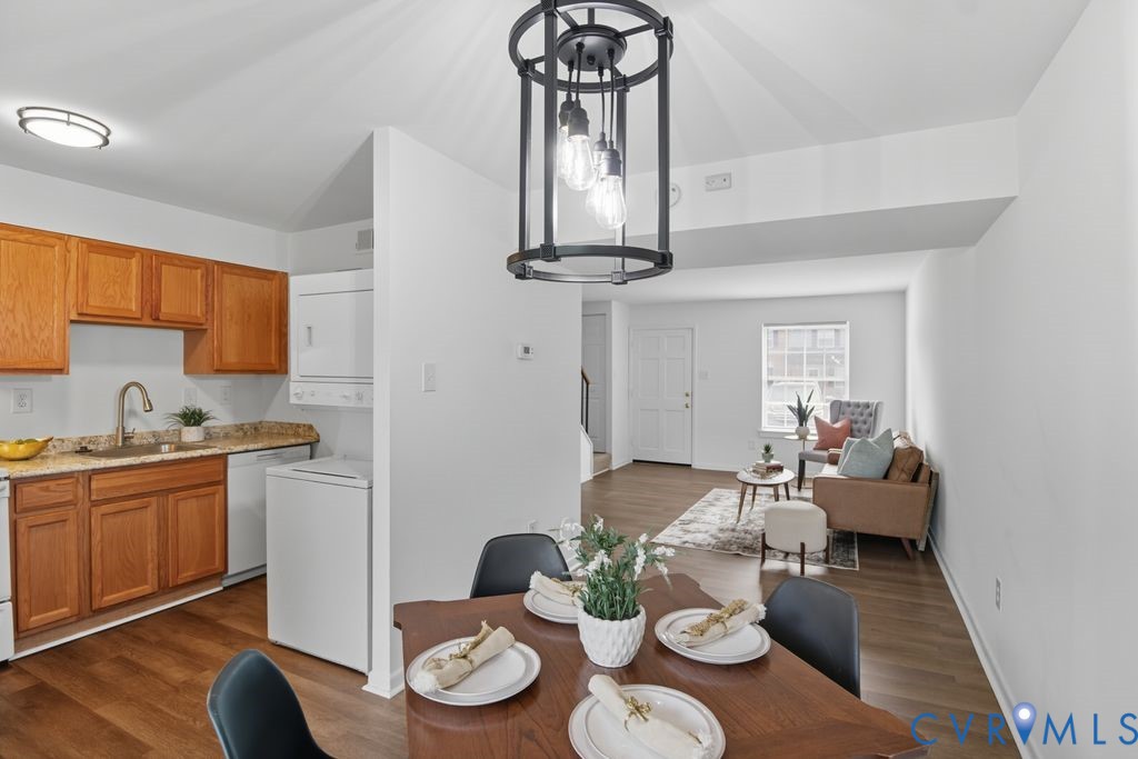 1506 Stowmarket Ct