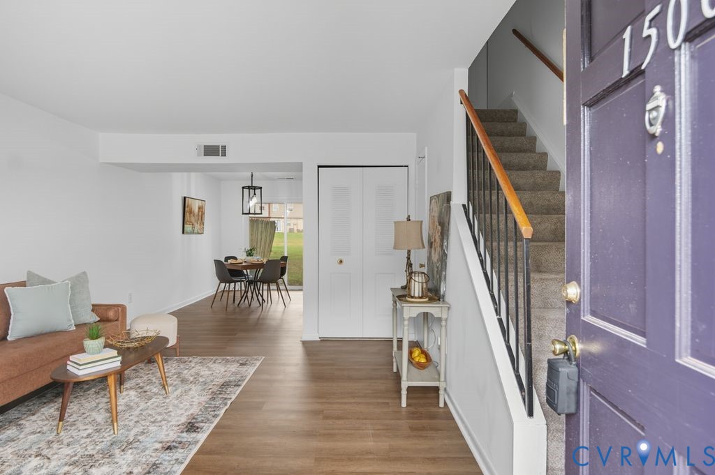 1506 Stowmarket Ct