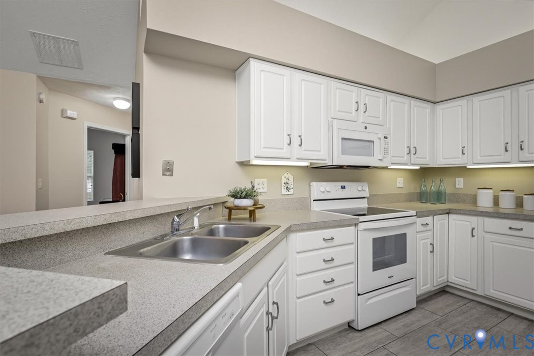 2520 Wanstead Ct