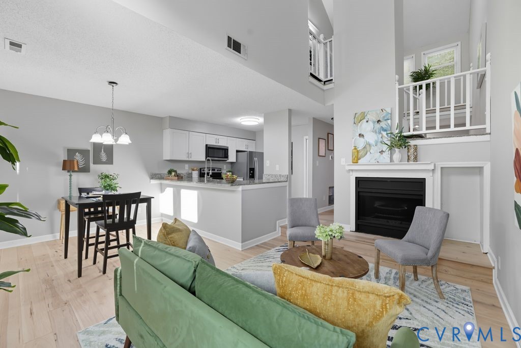 2633 Towngate Ct Unit#2