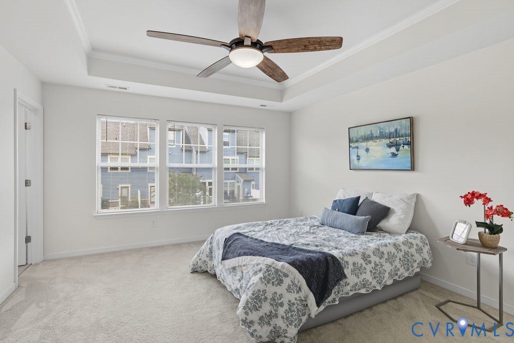 17639 Wynstone Park Ln