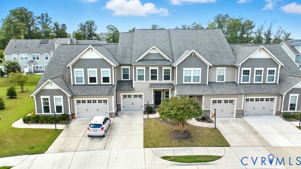 17639 Wynstone Park Ln