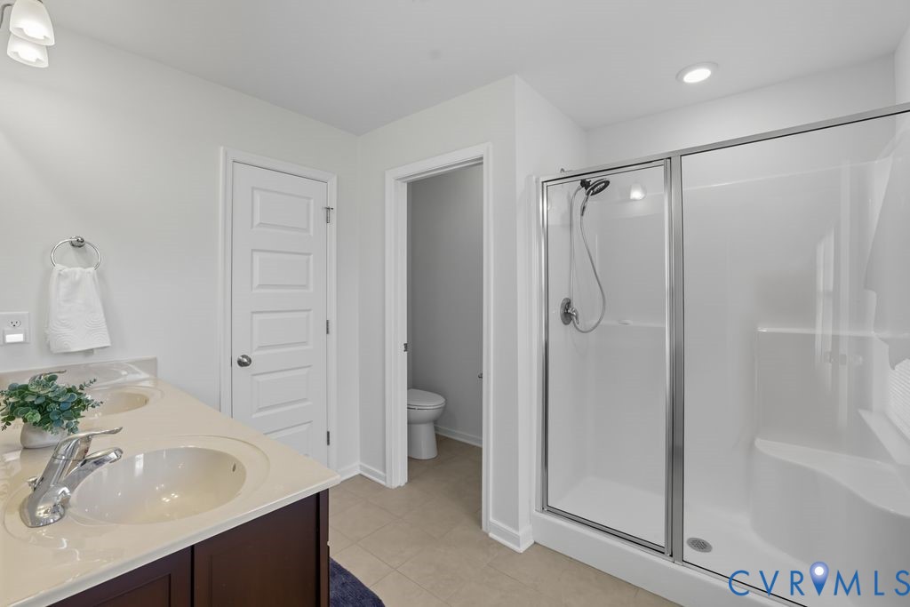 17639 Wynstone Park Ln