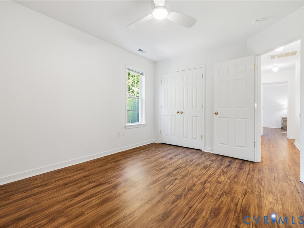 6900 Dartmouth Ave