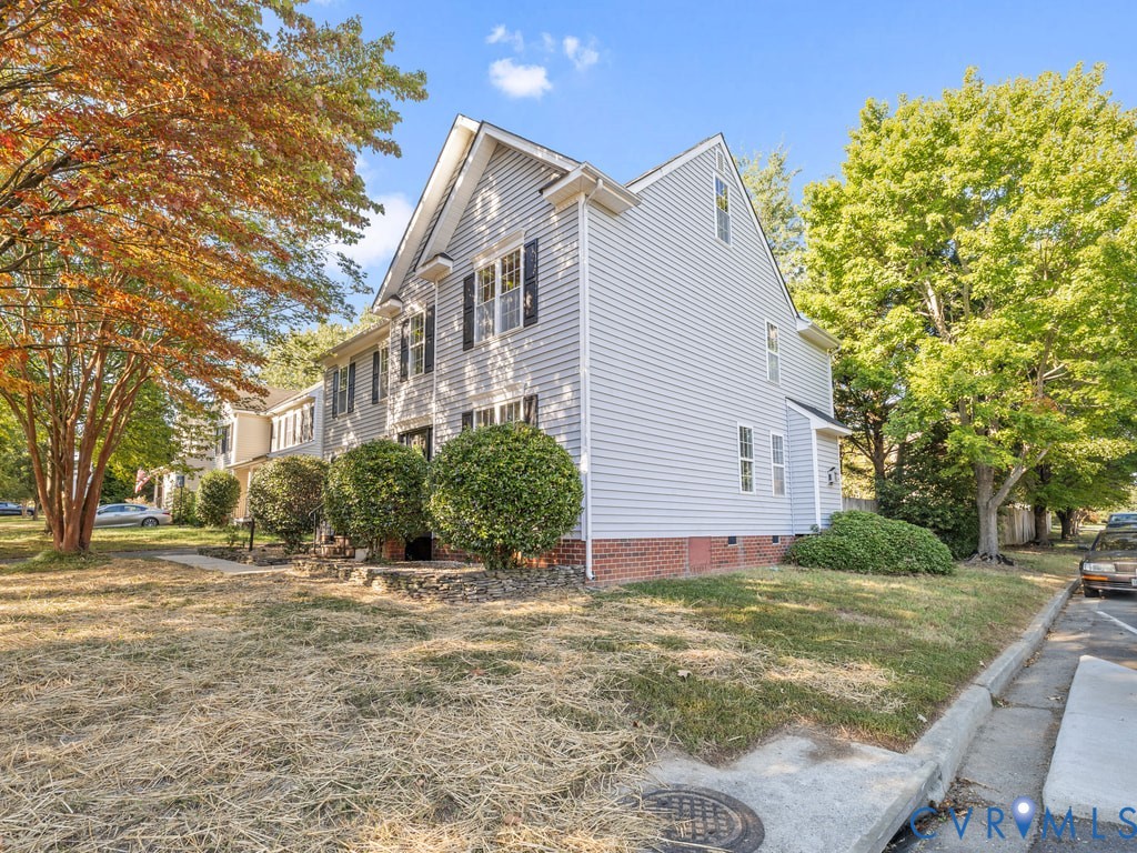 6900 Dartmouth Ave