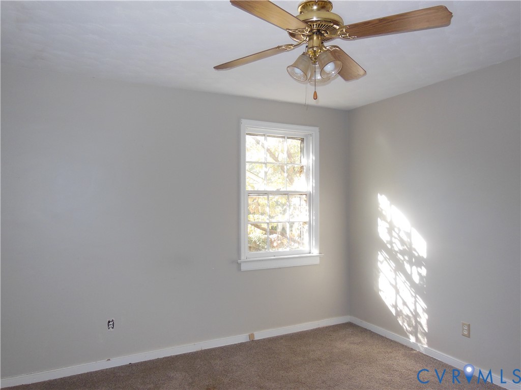 7511 Woodley Rd