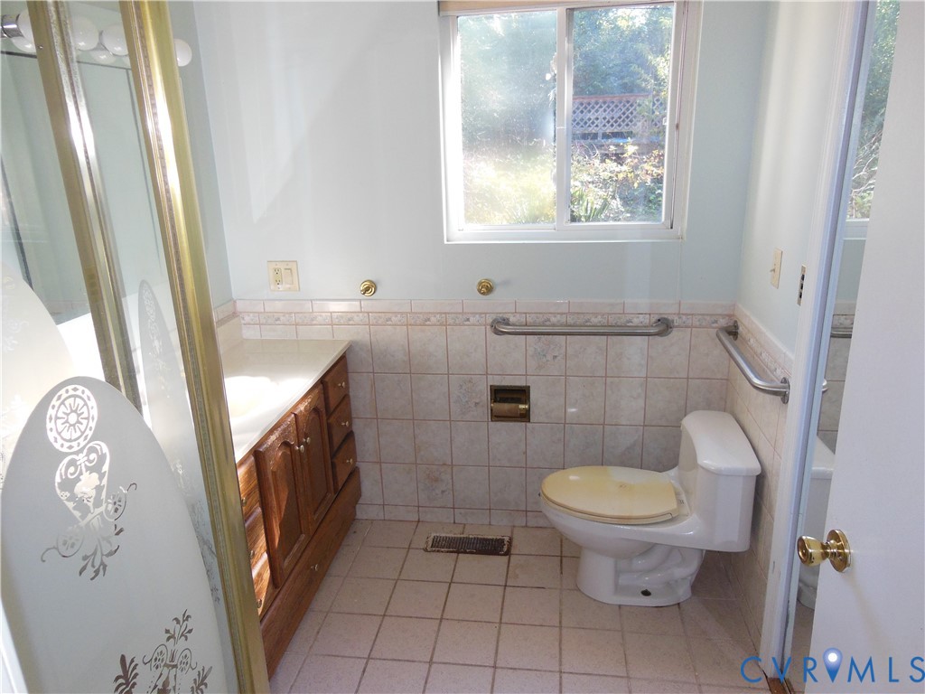 7511 Woodley Rd