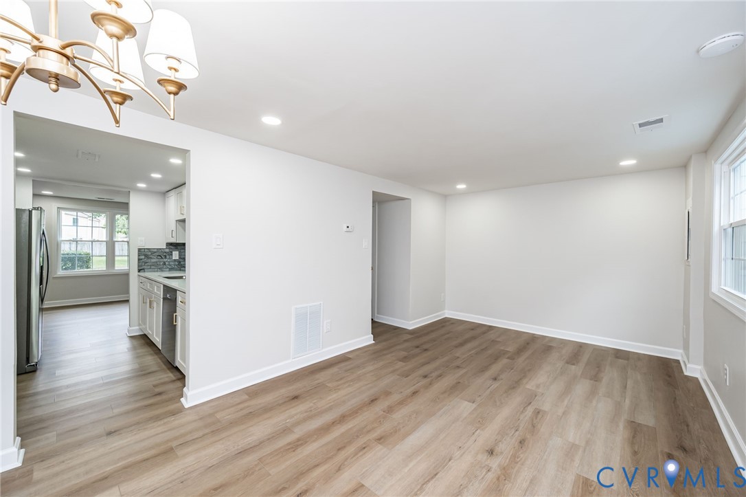 9484 Tracey Lynne Cir