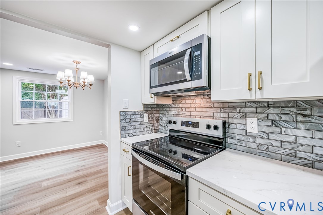 9484 Tracey Lynne Cir