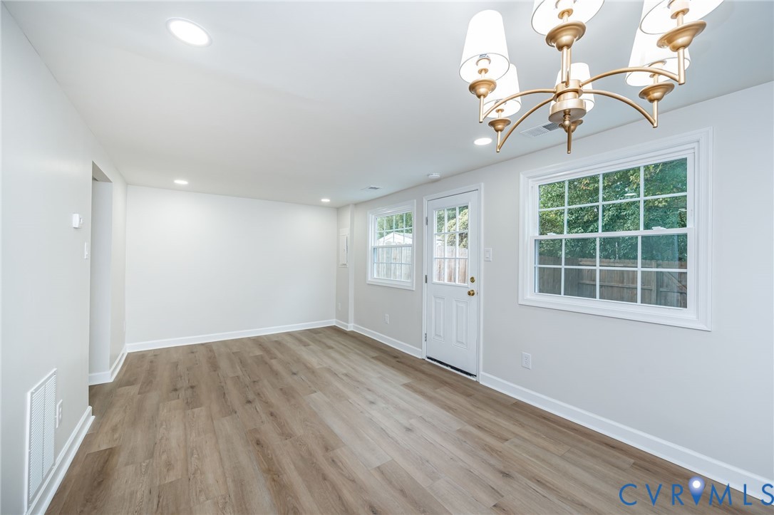 9484 Tracey Lynne Cir