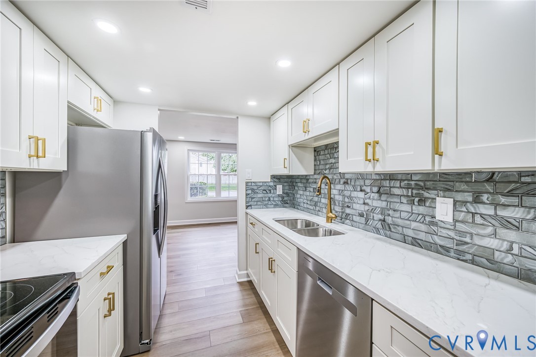 9484 Tracey Lynne Cir